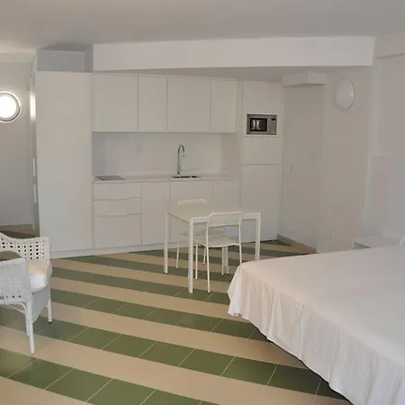 Sunway Amapola 2* 锡切斯